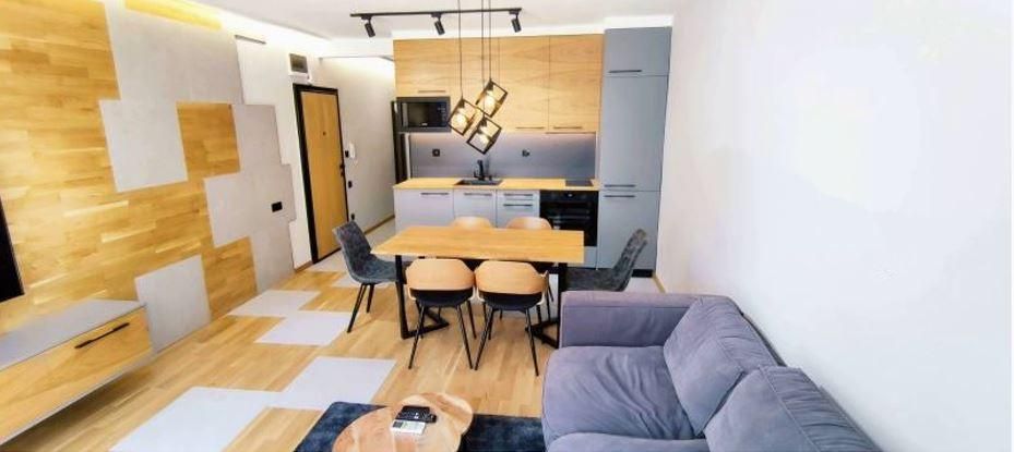 Дава се под наем Тристаен апартамент в София, Гео Милев - 85 кв.м за 900 € - Снимка #1