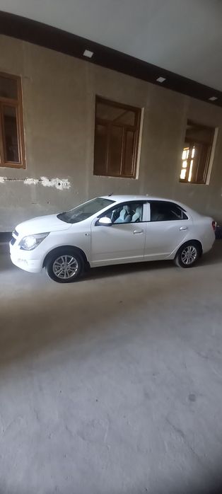 Кобалт автомобили сотилади. Карши