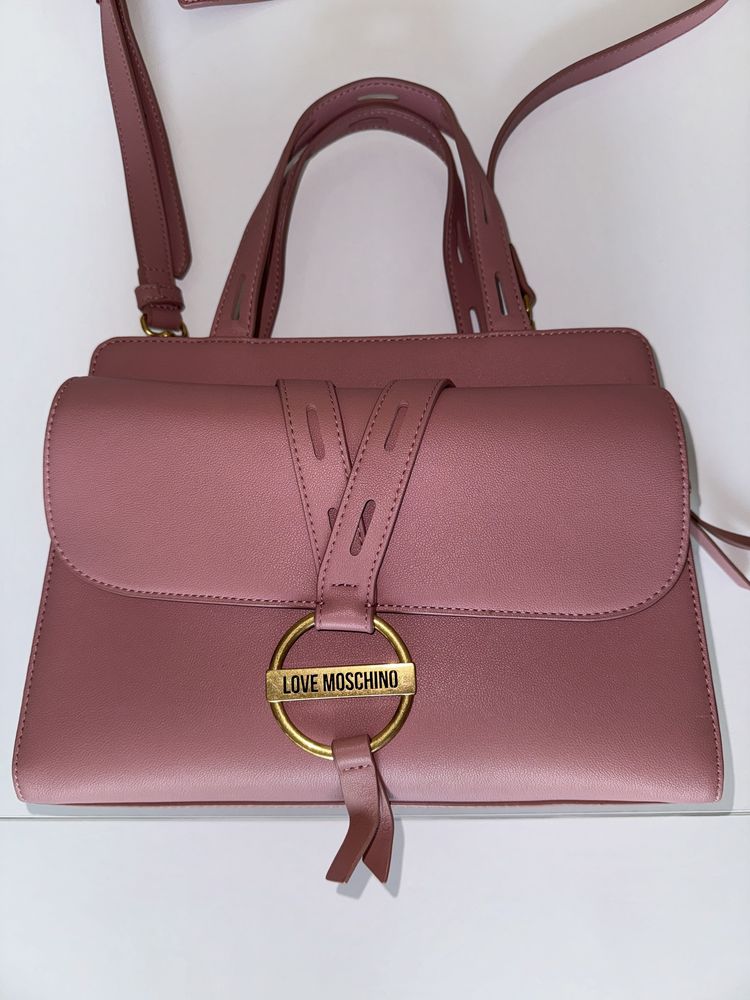 Дамска чанта Love Moschino