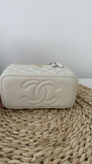 Geanta Chanel cc vanity
