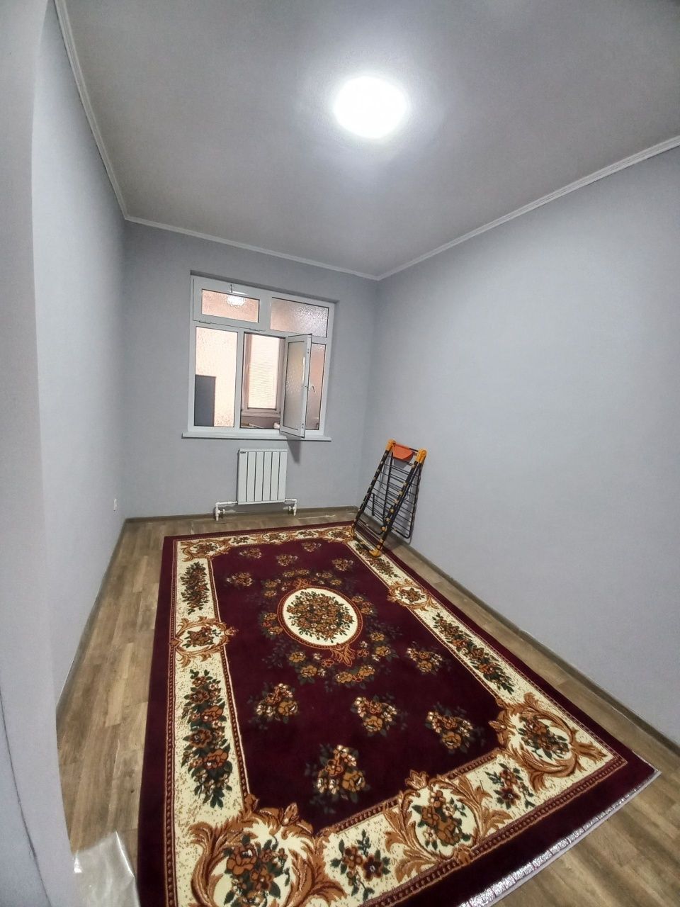 Новастройка 2 хона 2 этаж Сартеппода жойлашган.Агентство