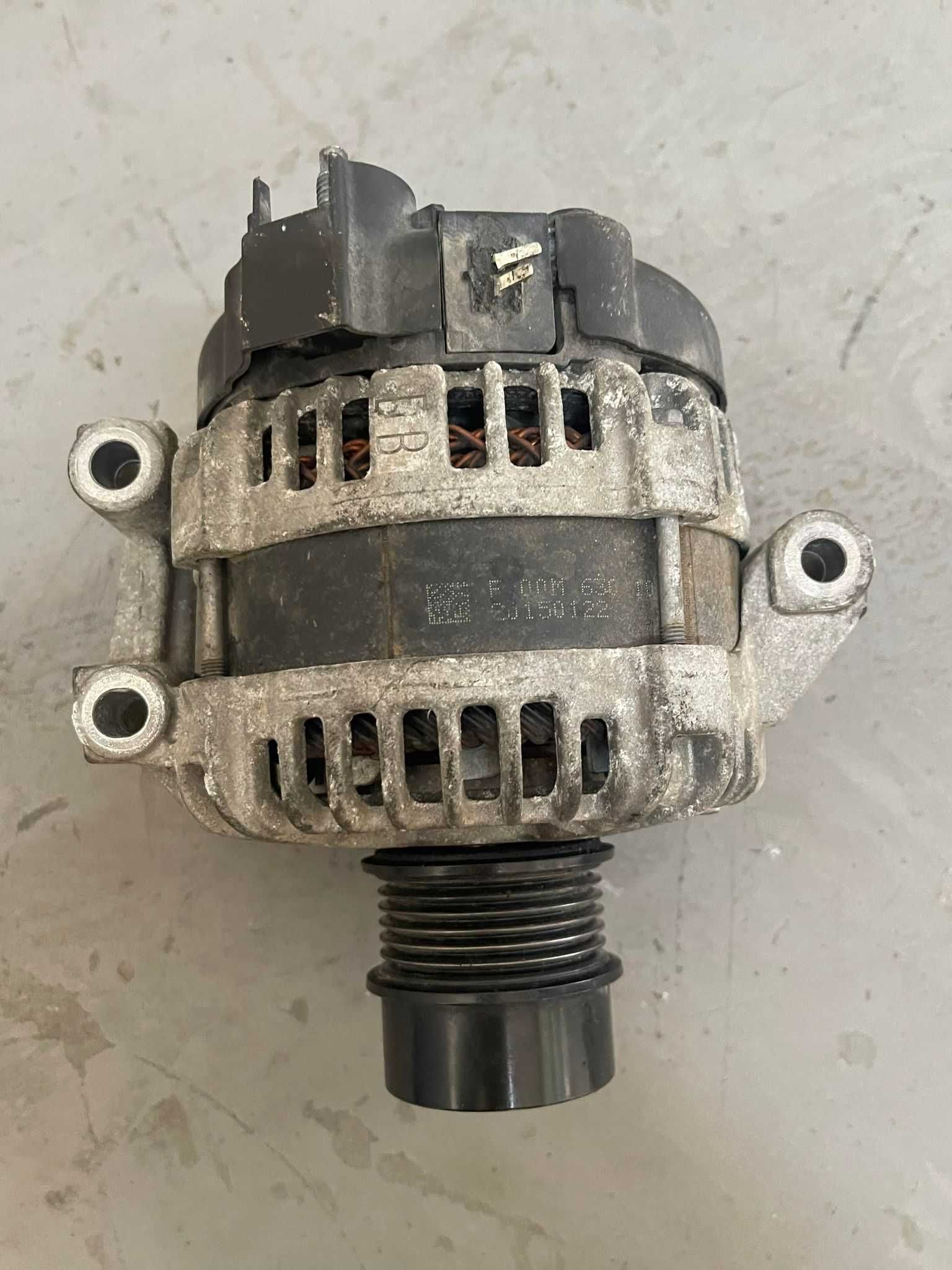 Alternator OPEL CORSA E, cod 0126312030