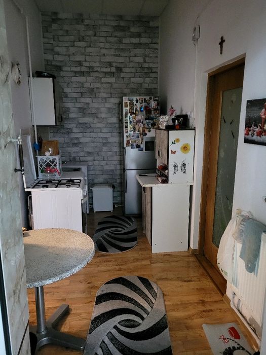 Casa la curte 2 camere !