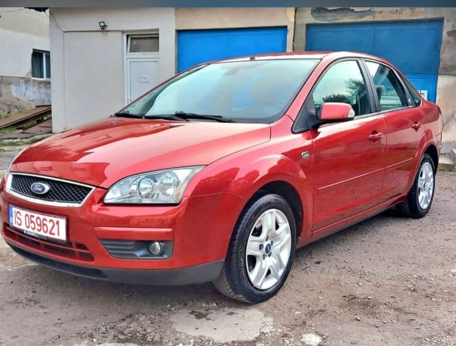 Ford Focus ~Ghia Edition~ Sedan Diesel