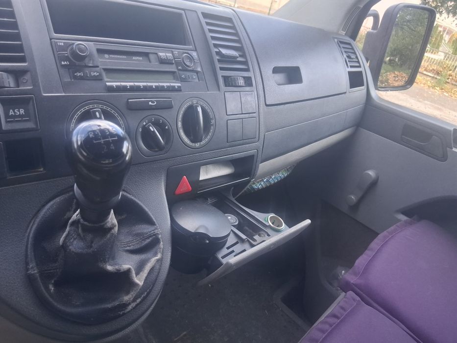 Бусове каравани камиони