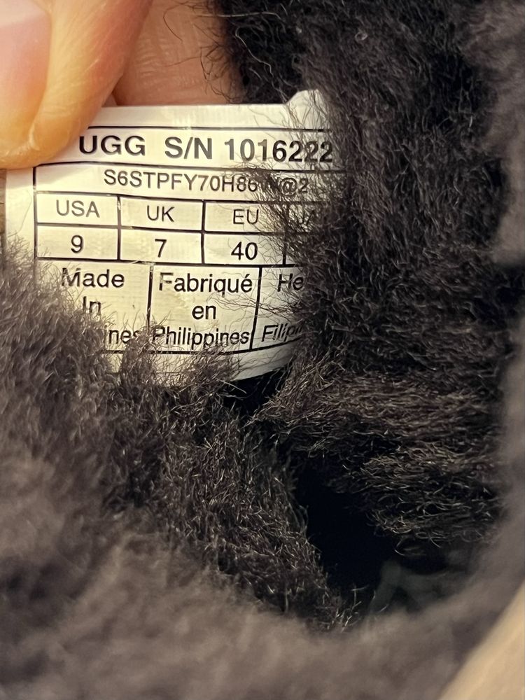 UGG Mini II boot