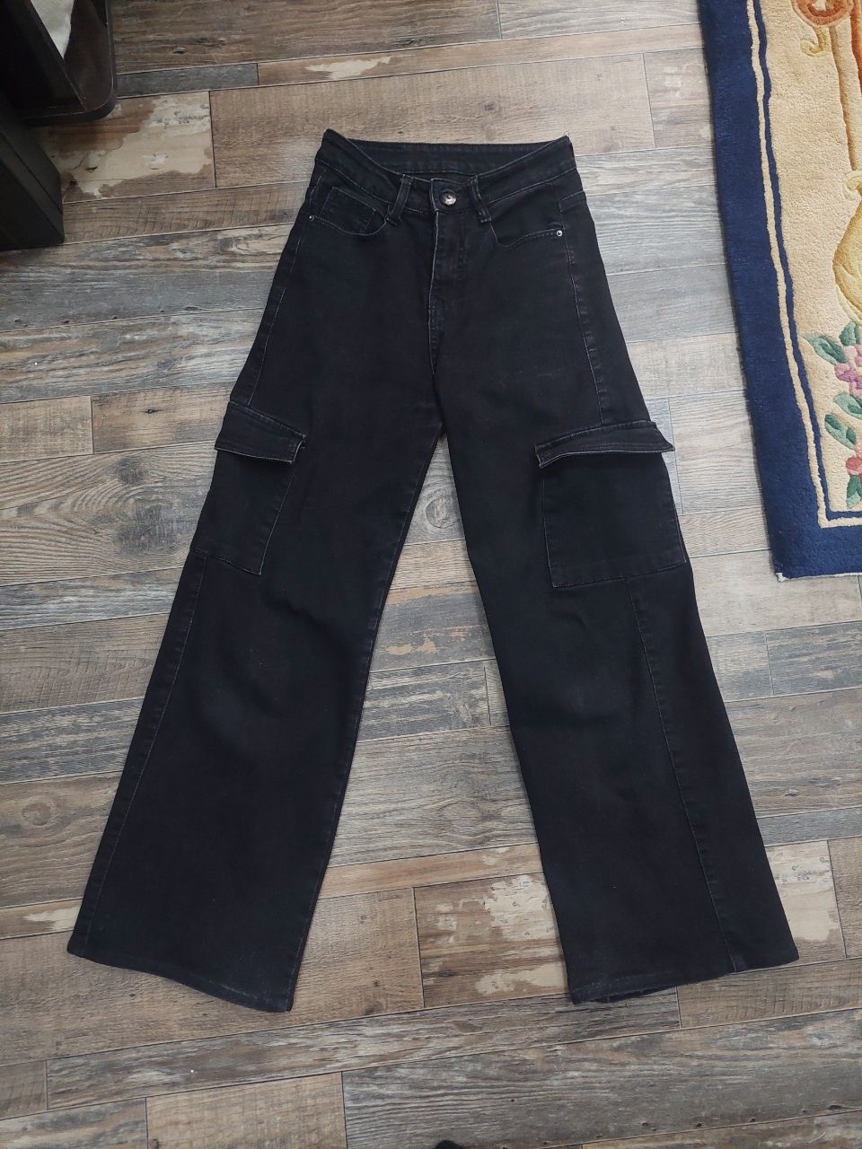 Чёрные женские карго джинсы