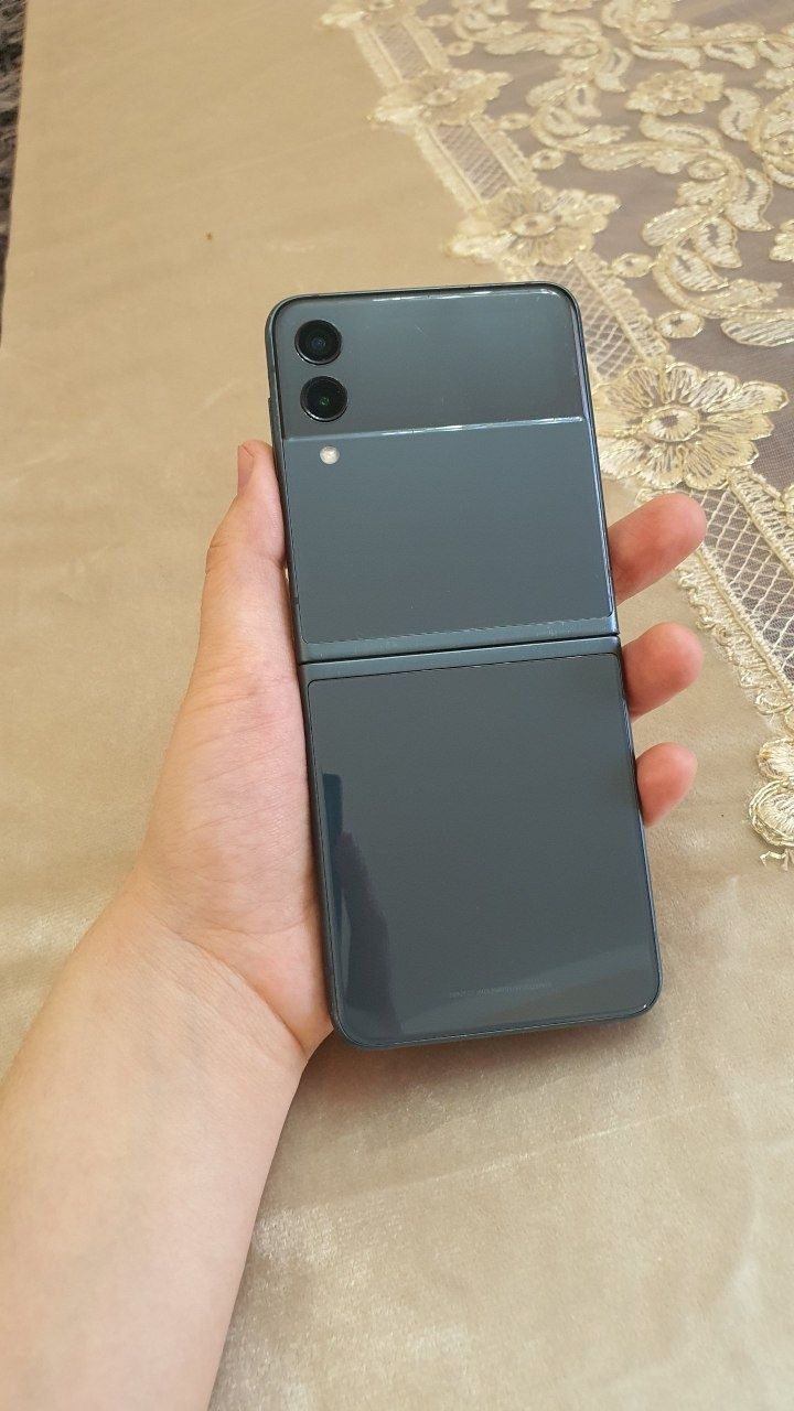 Samsung Z flip3 koreyski