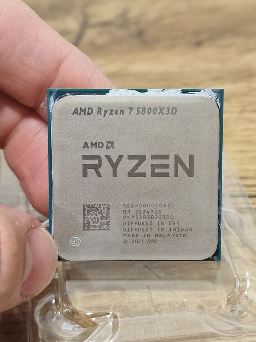 Procesor Ryzen 7 5800X3d Am4