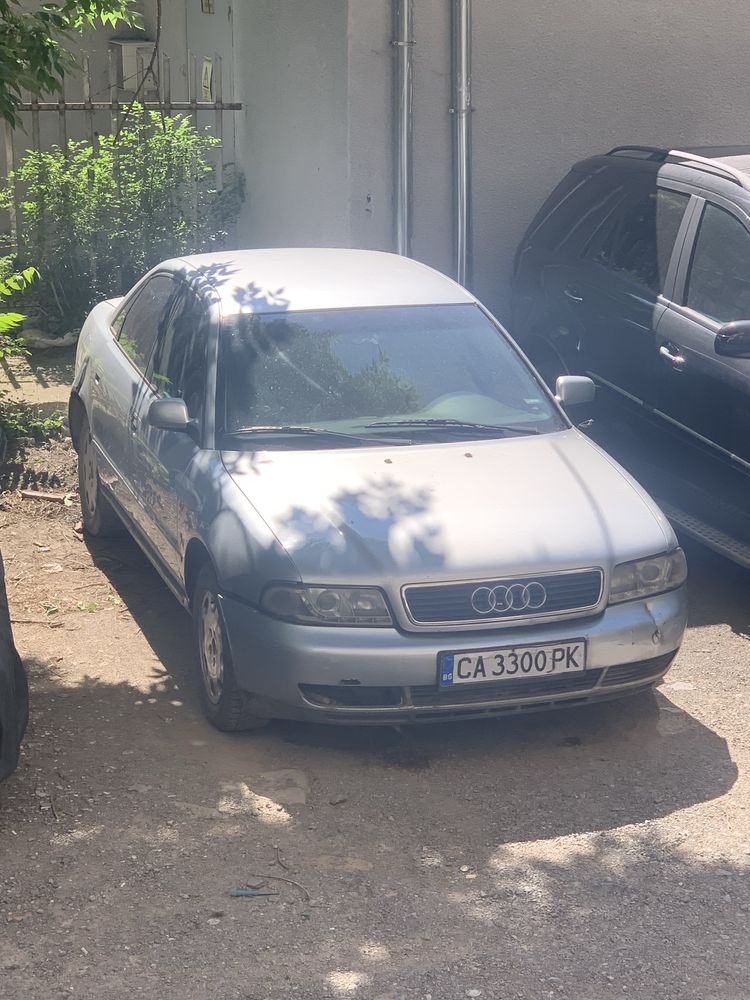 AUDI A4 1.8 бензин 125 к.с. ГАЗ