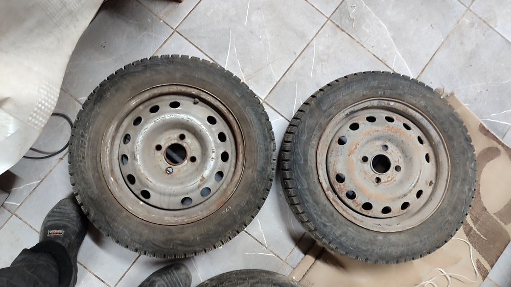 продам калёса на р14 зимни и летни