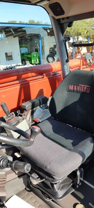 Incarcator frontal telescopic Manitou, model MRT1432 Comfort