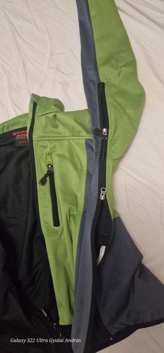 Geaca-geacheta Mammut windstopper marimea M