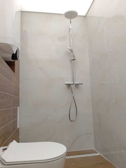 Дава се под наем Двустаен апартамент в Варна, Базар Левски - 50 кв.м за 484.5 € - Снимка #14