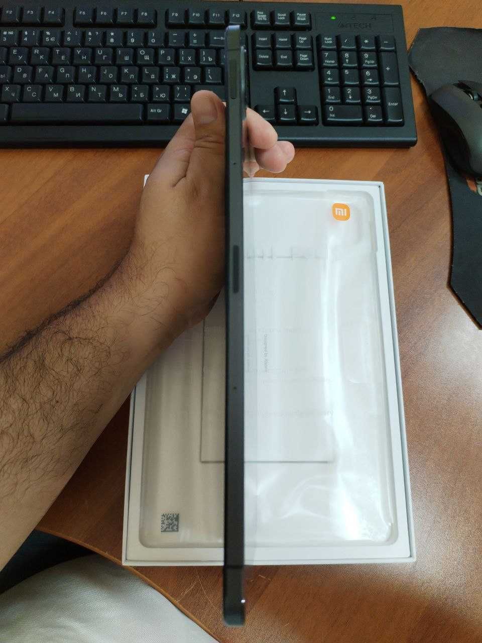 Продам Xiaomi Pad 5 (256 ГБ, мокрый асфальт)