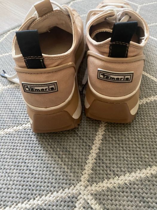 Дамски кецове Tamaris