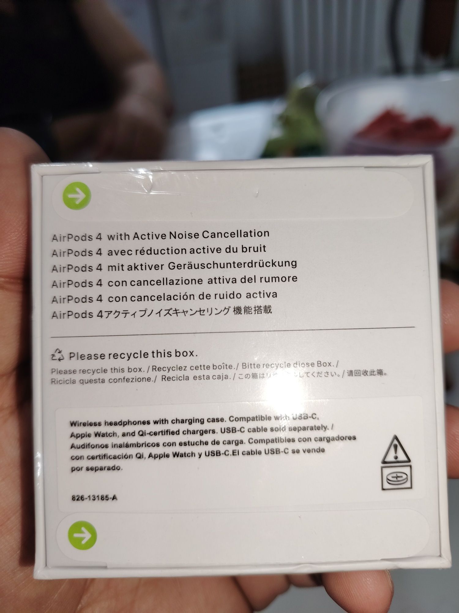 Airpods 4 оригинал