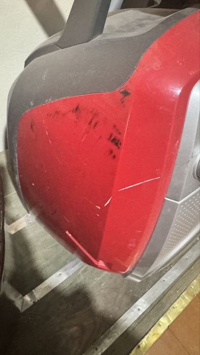 Пелесос sec Sensor Control BOSCH холати урта