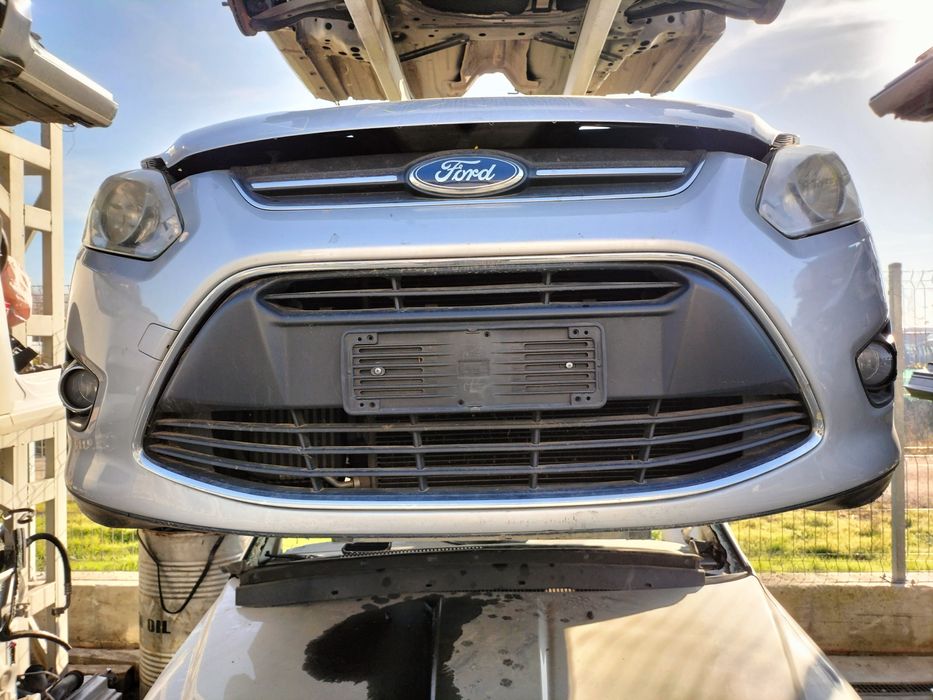 Предна броня Ford C Max / Форд Ц Макс 2012г.