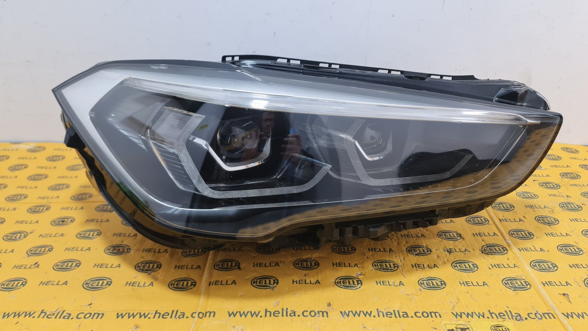 Far dreapta full led BMW X1 F48 facelift lci 7472250