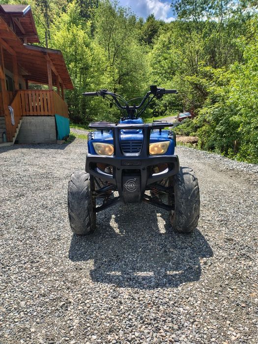 Vând atv de 150 cc cu șasiu mare in stare buna de functionare