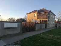Casă cu etaj in Olari