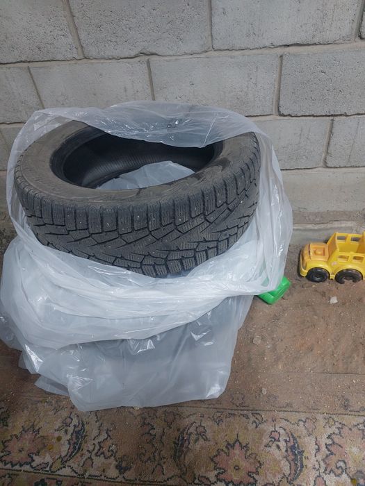 Продам резину в отличном состоянии