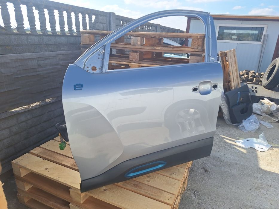 Ușa stanga fata citroen c4 2022