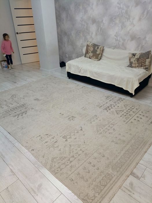 Продам ковер.    .