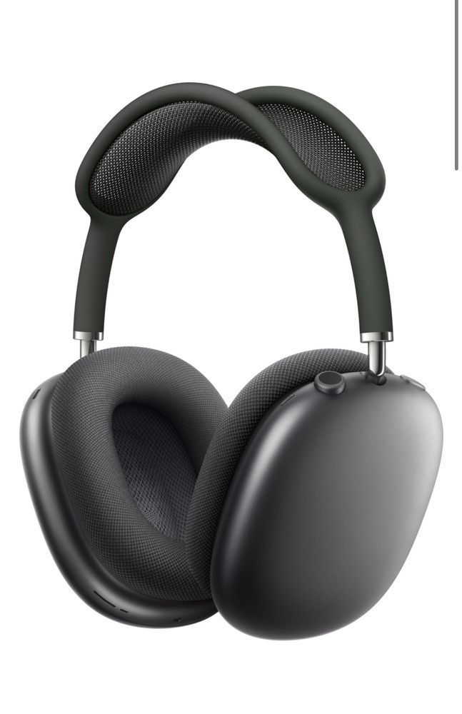 AirPods Max черные.