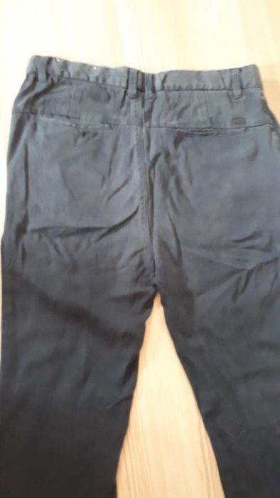 Pantaloni zara kids 9-10 ani, 140cm.