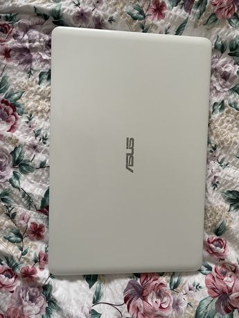 Laptop ASUS X540S