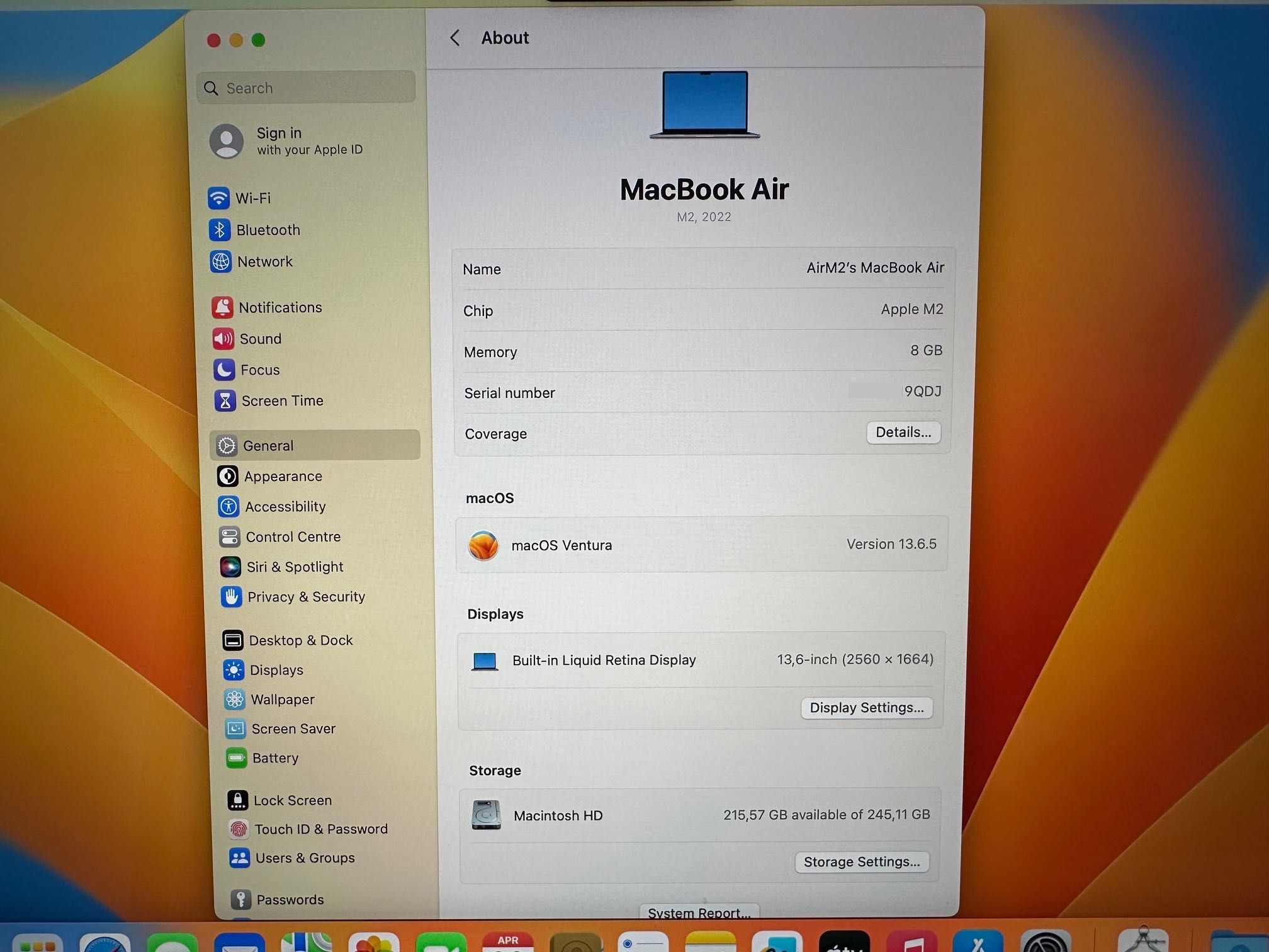 MacBook Air 13" M2 Chip 8-CPU, 8-GPU, 8 RAM, 256SSD,ГАРАНЦИЯ 30.8.2024