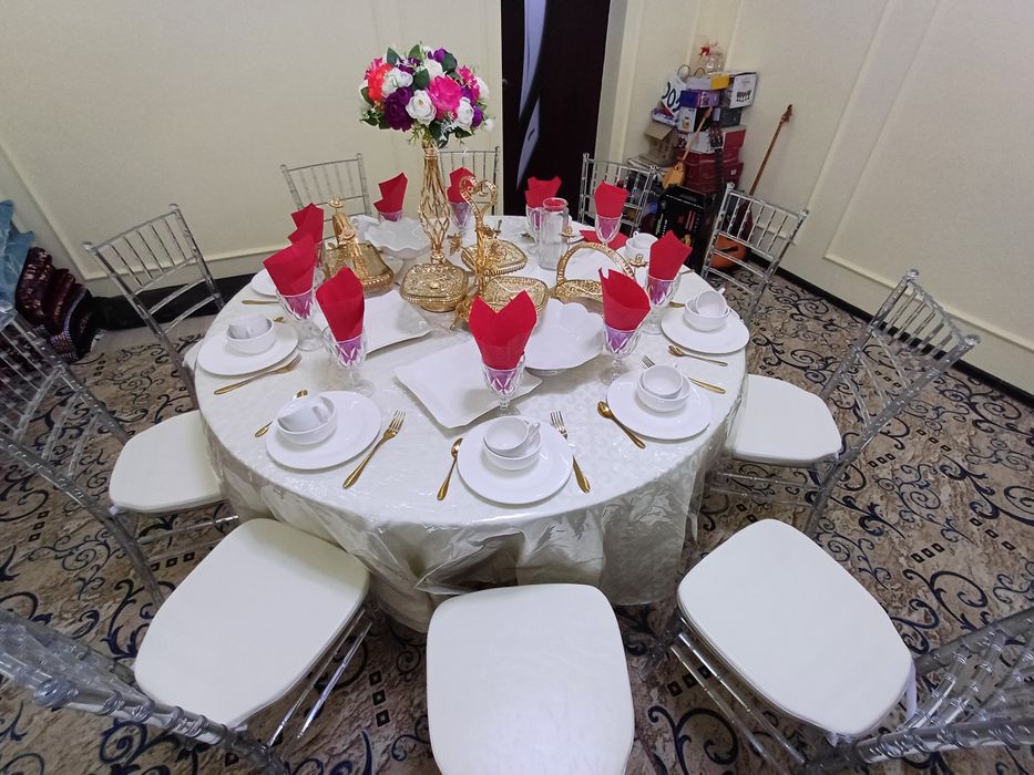 Аренда стол стулья посуда цветы баннеры кондиционер прокат