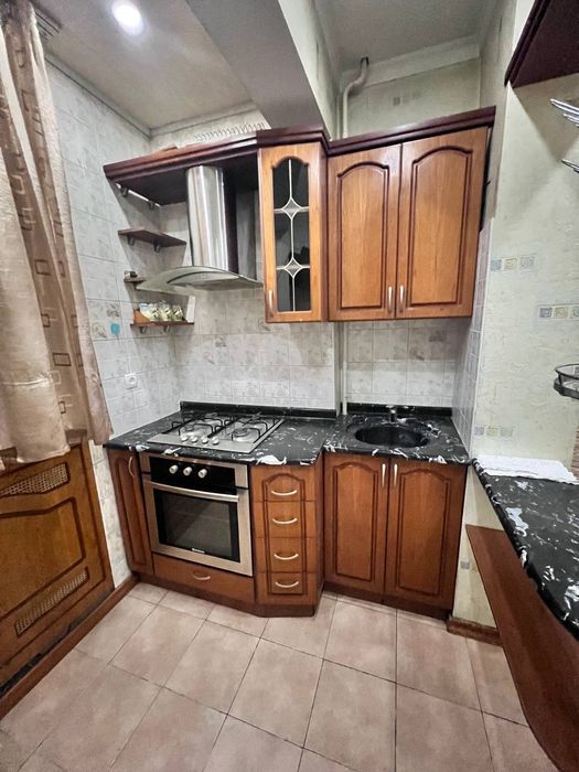 Продаётся 2комнатная квартира с мебелью .