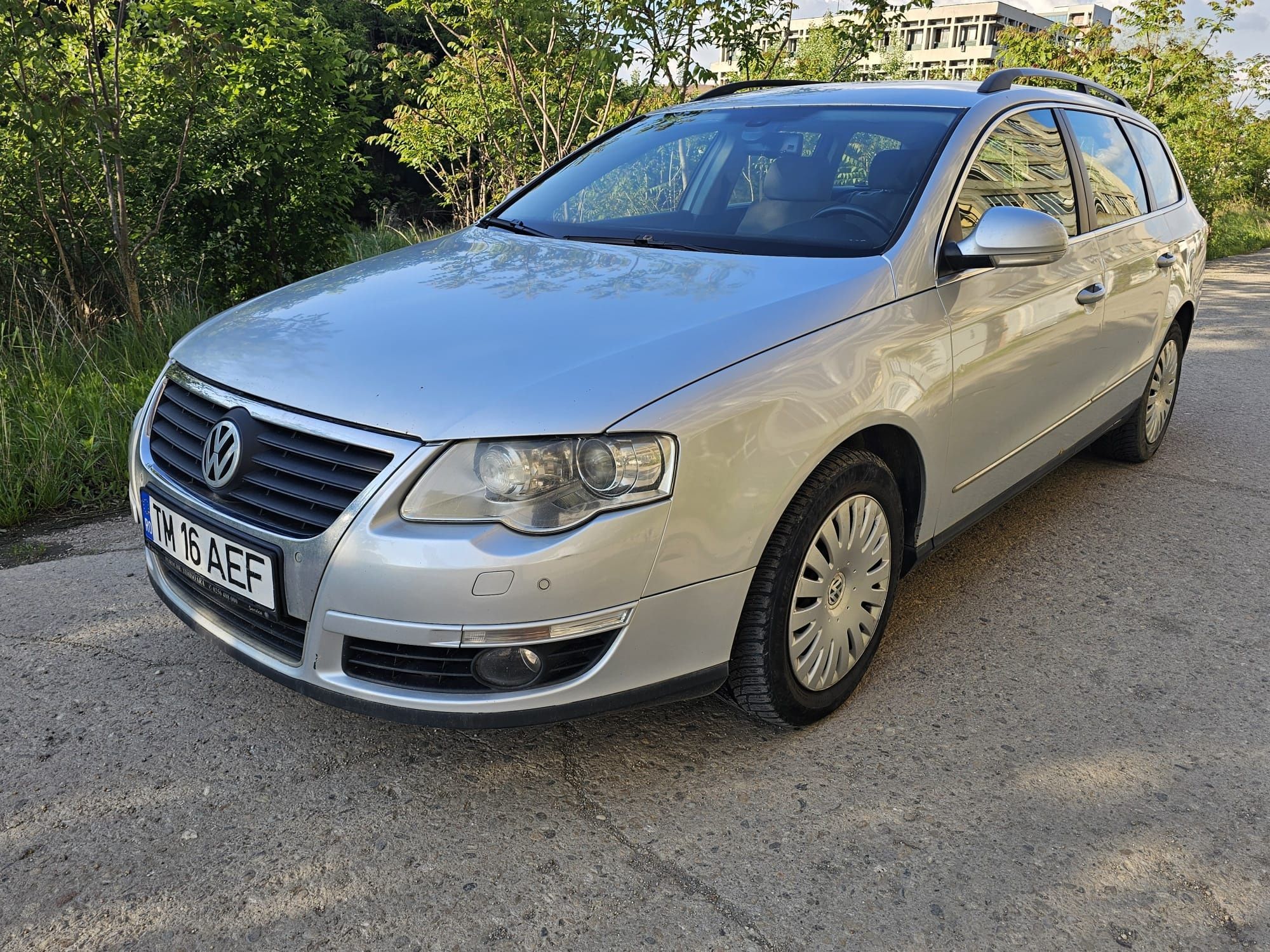 Vând wv passat b6