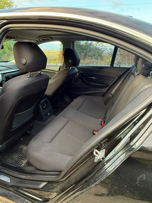 BMW F30 2014 Година