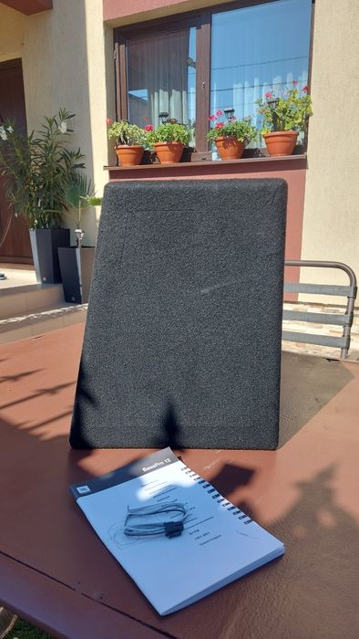 Subwoofer activ JBL basspro 12 450w cu telecomanda(volum)