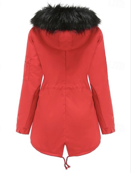 Продам женскую парку