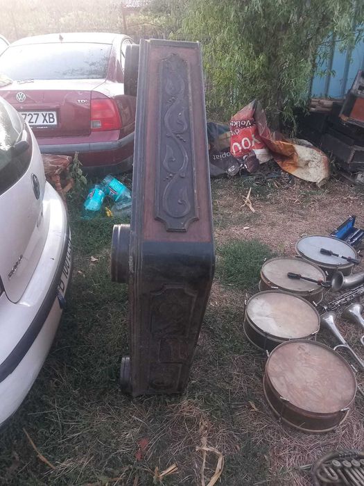 instrumente muzicale tambale saxofoane goarne viori