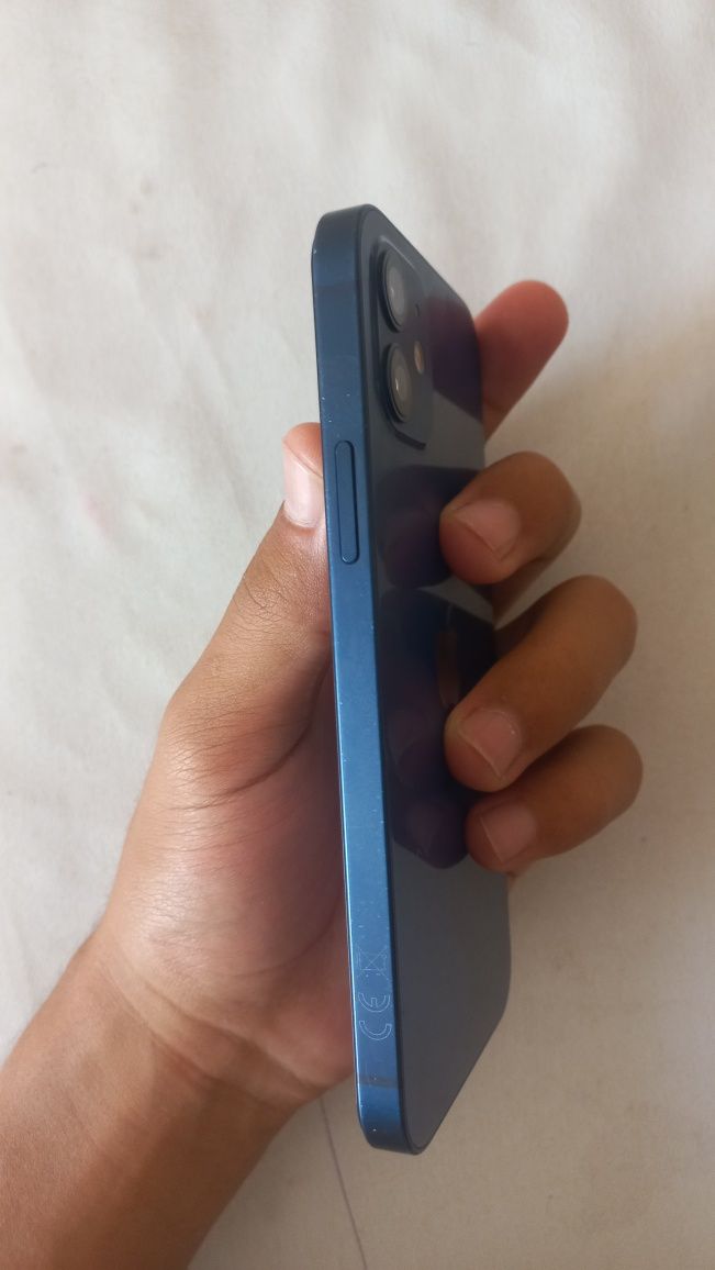 Iphone 12 64 gb 75%