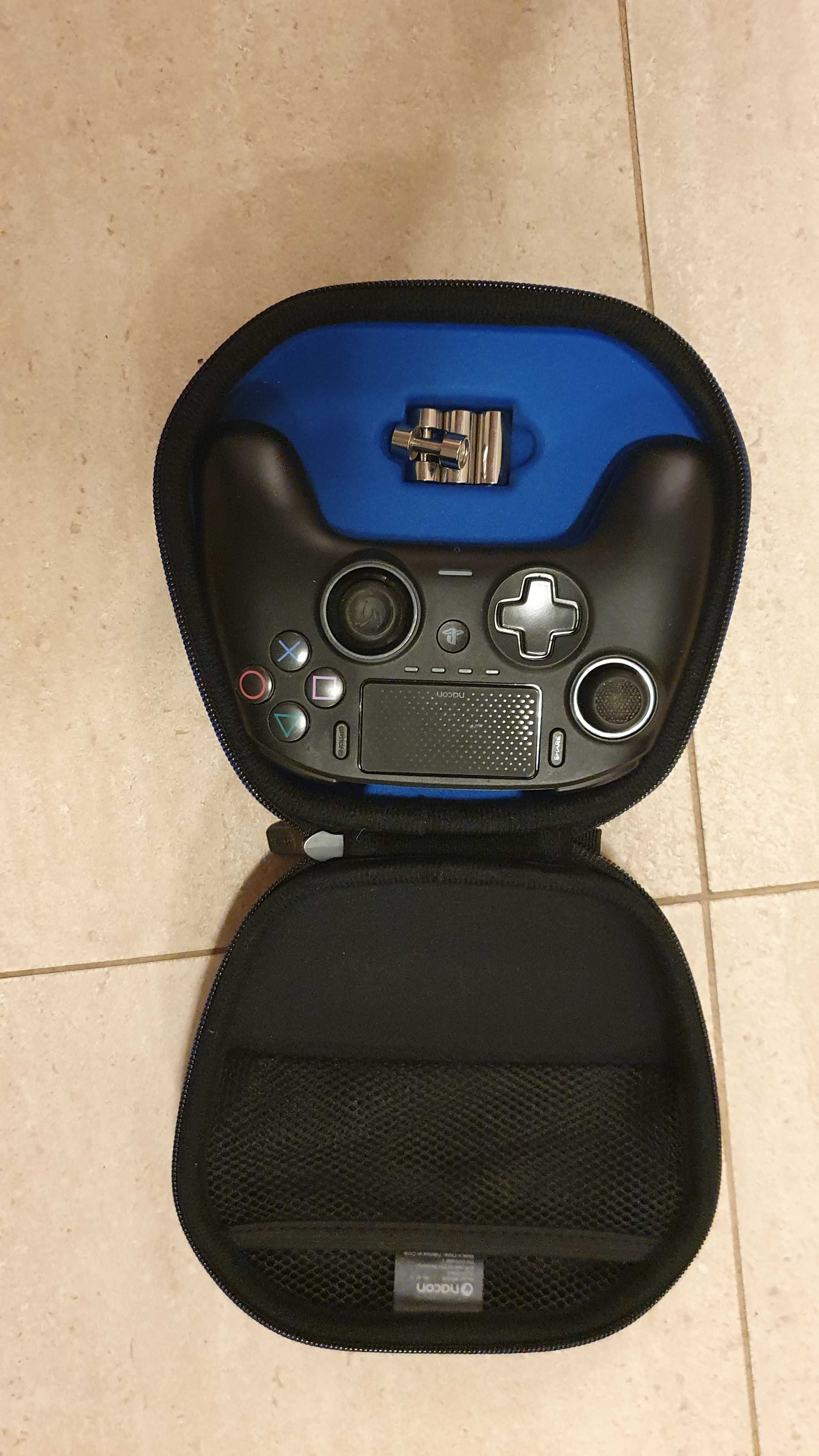 Vand joystick  Nacon Revolution Pro3, PS4 + jocuri