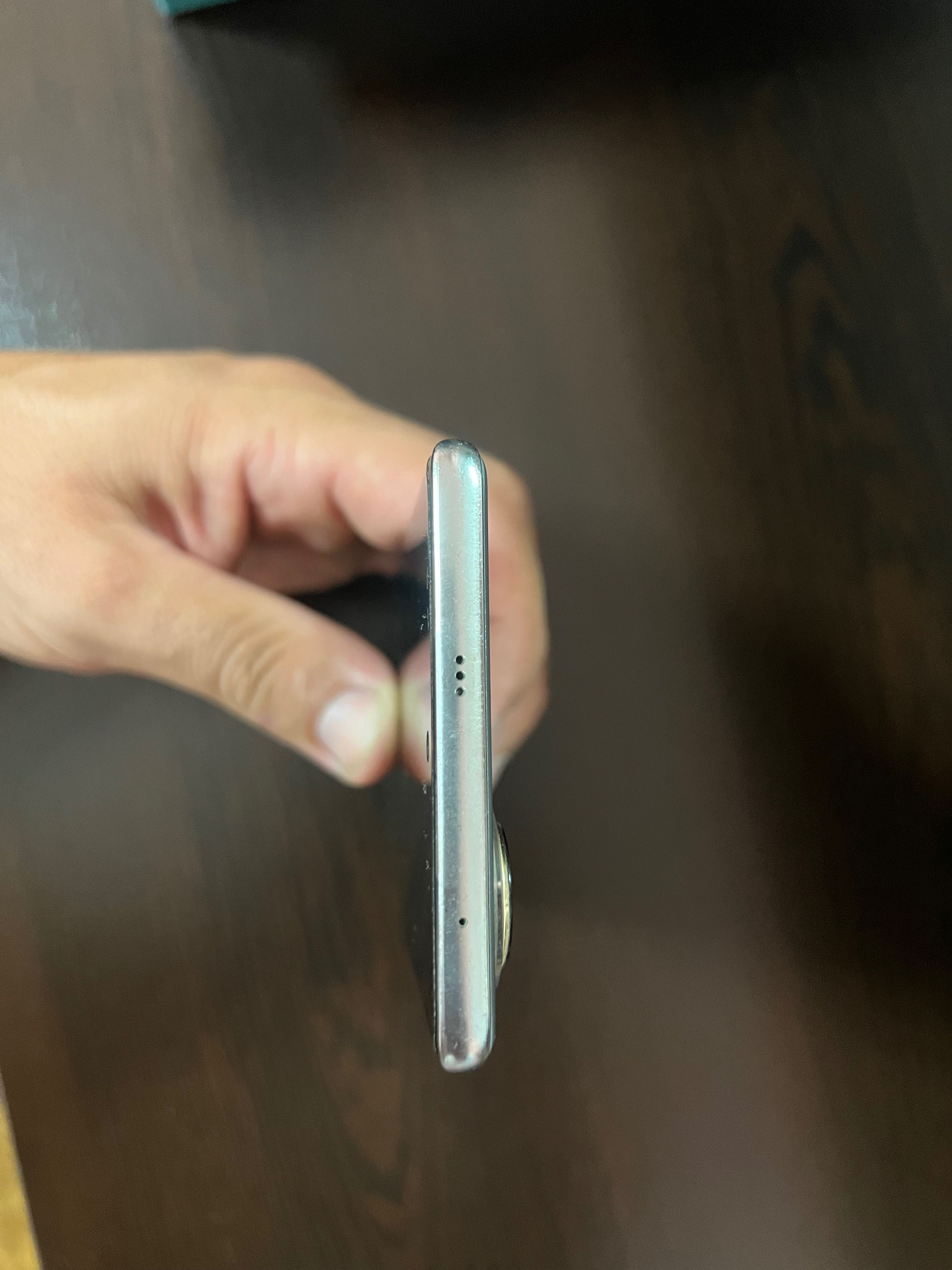 Huawei nova 10 в добро състояние