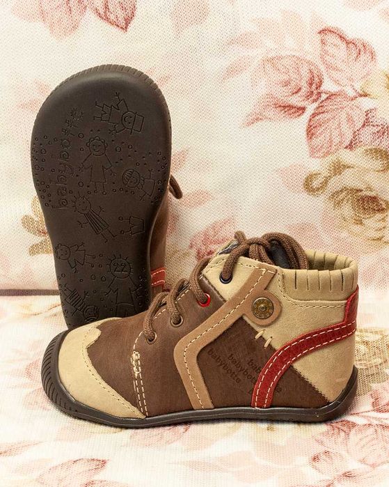 Маркови детски боти номер 22