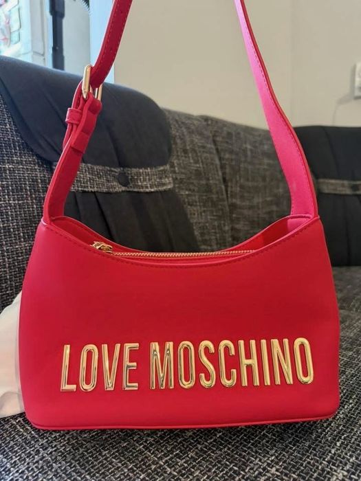 Оригинална дамска чанта Love Moschino
