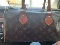 De vânzare geanta Louis Vuitton