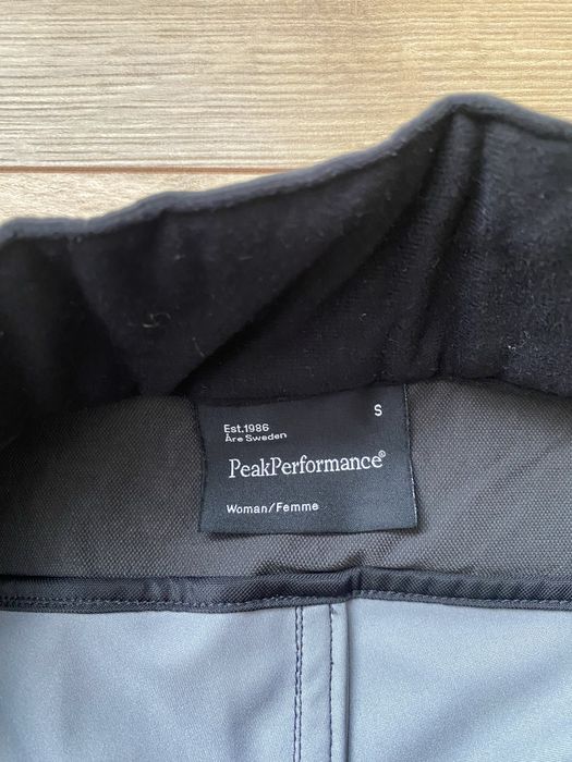 PEAK PERFORMANCE-pantaloni windstopper, stare impecabila, dame S