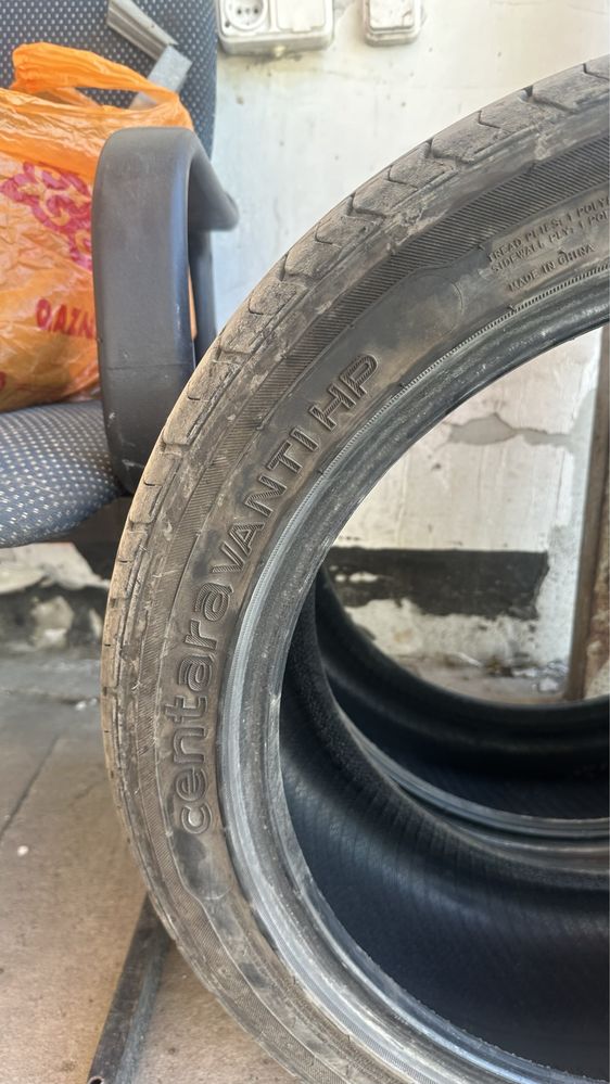Две пары 235/45/18r