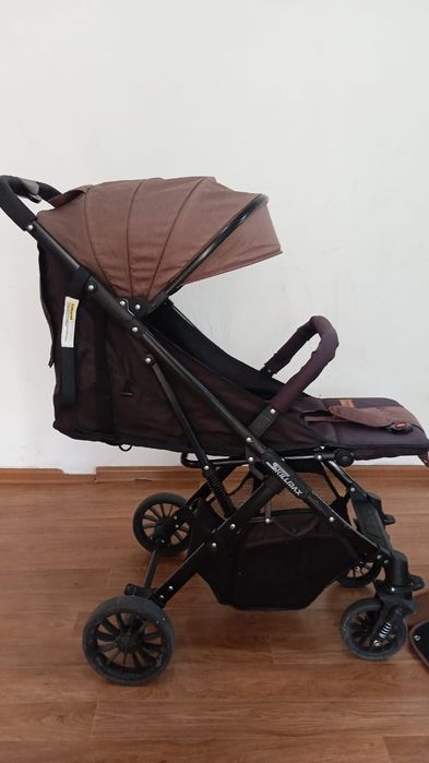 Коляска в идеальном состоянии