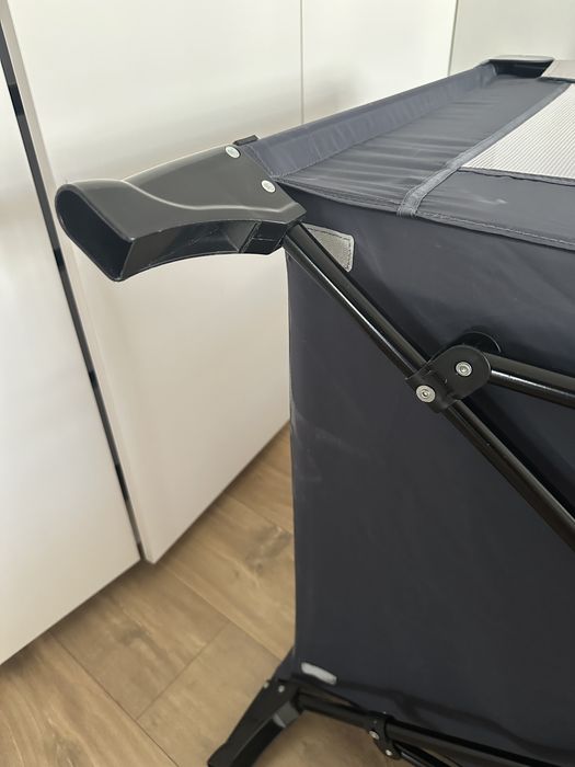 Mamas & Papas Кошара